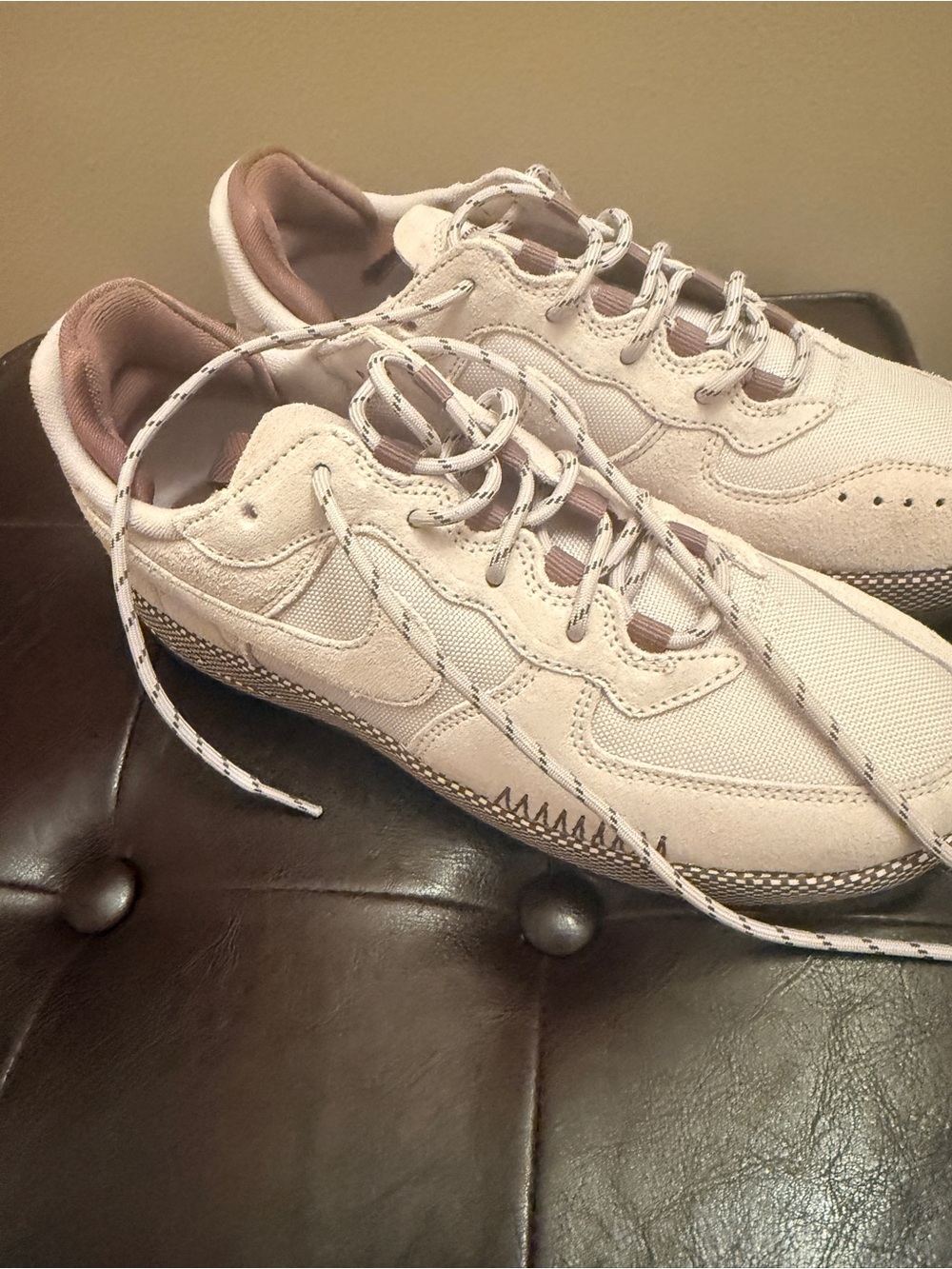 Nike Women’s Lavender Casual Sneakers